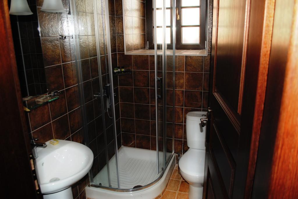 מלון ארנאיה Chorostasi Mansion מראה חיצוני תמונה